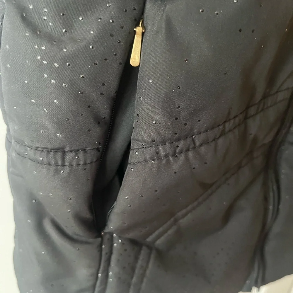 Kids coats and jackets   Girls puffer vest size 5-6  by the Place